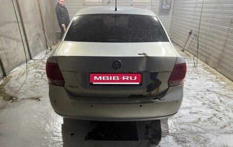 Volkswagen Polo VI (EU Market), 2010 год, 500 000 рублей, 7 фотография