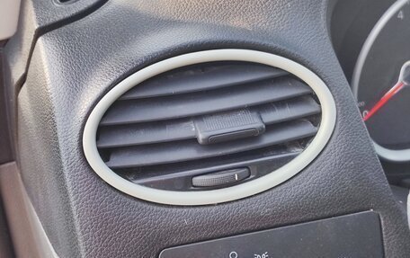 Ford Focus II рестайлинг, 2011 год, 610 000 рублей, 21 фотография