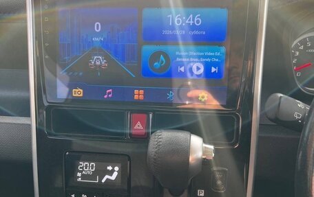 Toyota Roomy I, 2019 год, 1 300 000 рублей, 18 фотография