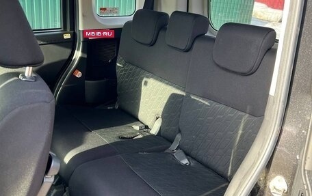 Toyota Roomy I, 2019 год, 1 300 000 рублей, 13 фотография