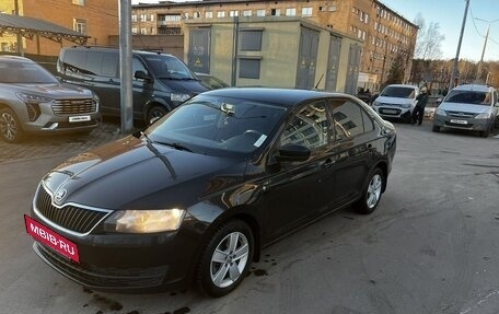 Skoda Rapid I, 2014 год, 800 000 рублей, 3 фотография