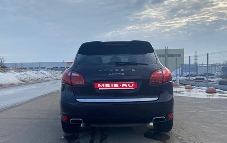 Porsche Cayenne III, 2011 год, 2 100 000 рублей, 4 фотография
