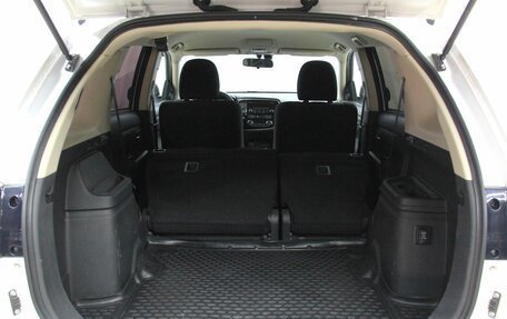 Mitsubishi Outlander III рестайлинг 3, 2017 год, 1 996 300 рублей, 25 фотография
