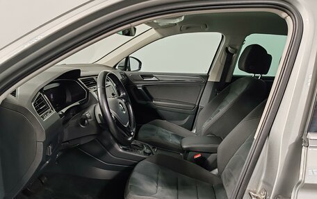 Volkswagen Tiguan II, 2017 год, 2 799 000 рублей, 16 фотография