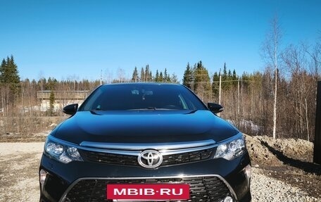 Toyota Camry, 2017 год, 2 850 000 рублей, 3 фотография