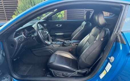 Ford Mustang VI рестайлинг, 2020 год, 4 750 000 рублей, 15 фотография