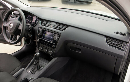 Skoda Octavia, 2019 год, 1 198 000 рублей, 7 фотография