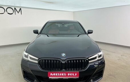 BMW 5 серия, 2023 год, 5 690 000 рублей, 3 фотография