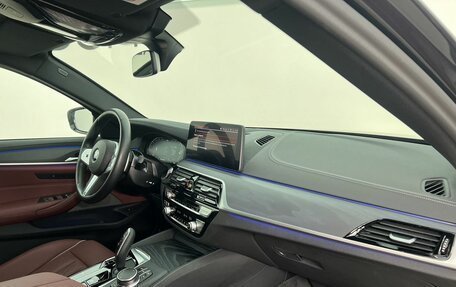 BMW 5 серия, 2023 год, 5 690 000 рублей, 14 фотография