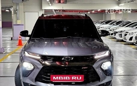 Chevrolet TrailBlazer, 2022 год, 1 760 000 рублей, 2 фотография