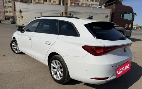 SEAT Leon IV, 2022 год, 1 942 000 рублей, 4 фотография