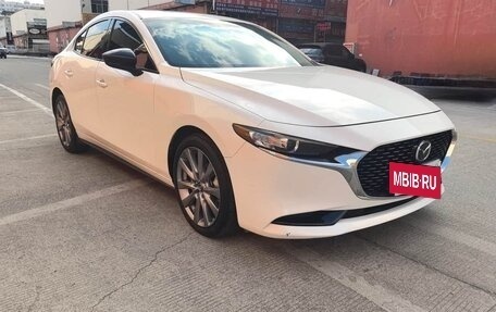 Mazda 3, 2021 год, 1 688 000 рублей, 3 фотография