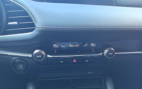 Mazda 3, 2021 год, 1 688 000 рублей, 17 фотография