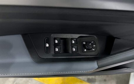 Volkswagen Lavida, 2023 год, 1 690 000 рублей, 19 фотография