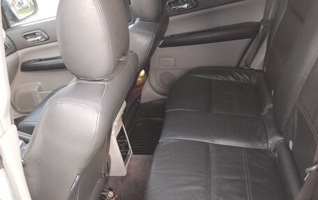 Subaru Forester, 2005 год, 830 000 рублей, 3 фотография