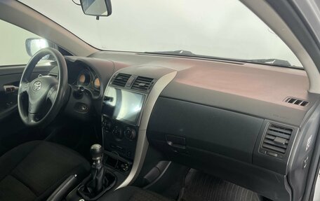 Toyota Corolla, 2010 год, 621 000 рублей, 11 фотография