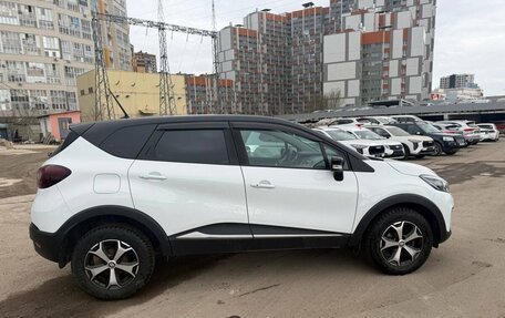 Renault Kaptur I рестайлинг, 2021 год, 1 450 000 рублей, 7 фотография