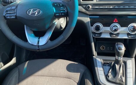 Hyundai Elantra VI рестайлинг, 2019 год, 950 000 рублей, 11 фотография