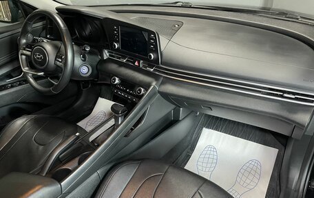 Hyundai Elantra, 2021 год, 1 999 000 рублей, 11 фотография