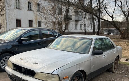 Nissan Laurel VIII, 1989 год, 122 000 рублей, 1 фотография