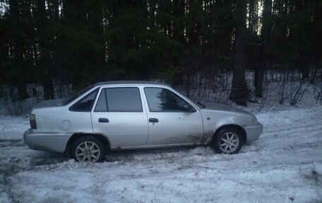 Daewoo Nexia I рестайлинг, 2007 год, 95 000 рублей, 1 фотография