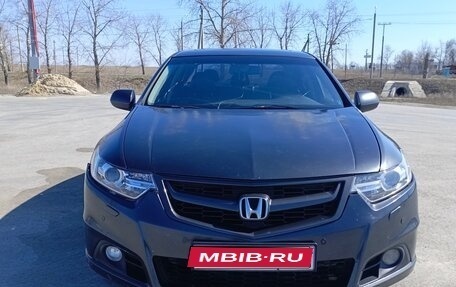 Honda Accord VIII рестайлинг, 2011 год, 1 100 000 рублей, 1 фотография