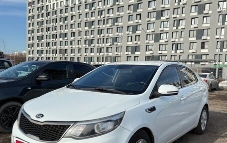 KIA Rio III рестайлинг, 2015 год, 945 000 рублей, 1 фотография