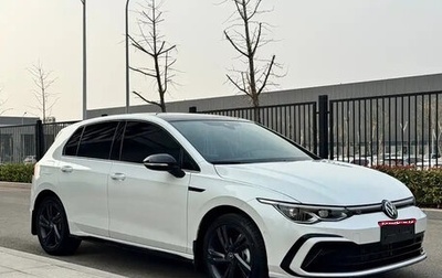 Volkswagen Golf VIII, 2023 год, 1 810 013 рублей, 1 фотография