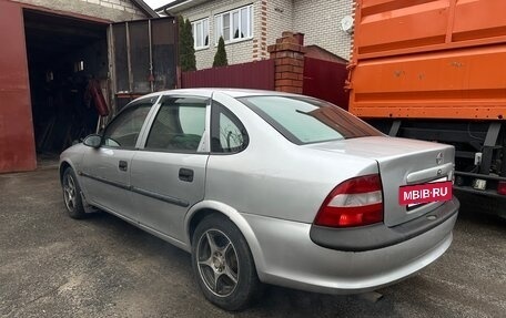 Opel Vectra B рестайлинг, 1998 год, 200 000 рублей, 4 фотография