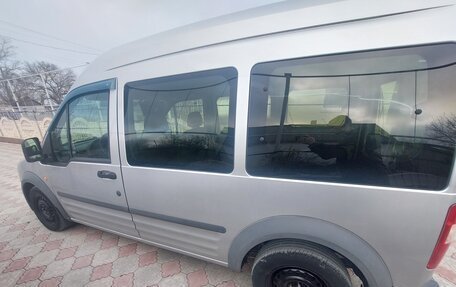 Ford Tourneo Connect I, 2008 год, 800 000 рублей, 2 фотография