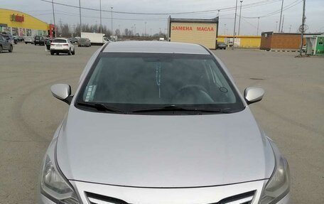 Hyundai Solaris II рестайлинг, 2015 год, 749 999 рублей, 14 фотография