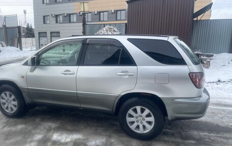 Toyota Harrier, 1998 год, 800 000 рублей, 5 фотография
