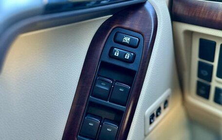 Toyota Land Cruiser Prado 150 рестайлинг 2, 2014 год, 3 990 000 рублей, 16 фотография