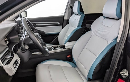 Geely Emgrand, 2023 год, 1 820 000 рублей, 20 фотография