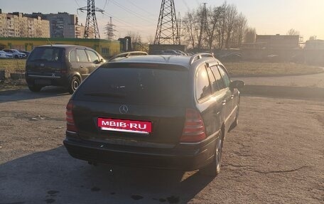 Mercedes-Benz C-Класс, 2004 год, 460 000 рублей, 5 фотография