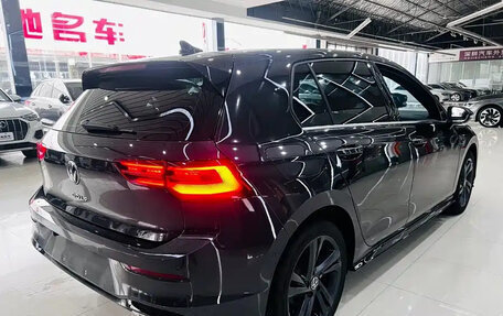 Volkswagen Golf VIII, 2023 год, 1 810 013 рублей, 4 фотография