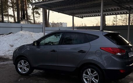 Hyundai ix35 I рестайлинг, 2011 год, 1 300 000 рублей, 5 фотография