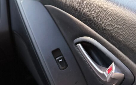 Hyundai ix35 I рестайлинг, 2011 год, 1 300 000 рублей, 22 фотография