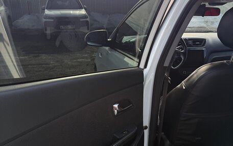 KIA Rio III рестайлинг, 2015 год, 945 000 рублей, 7 фотография