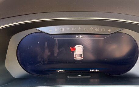 Volkswagen Tiguan II, 2018 год, 3 200 000 рублей, 8 фотография