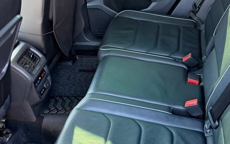 Volkswagen Tiguan II, 2018 год, 3 200 000 рублей, 10 фотография