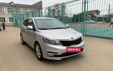 KIA Rio III рестайлинг, 2015 год, 798 000 рублей, 2 фотография