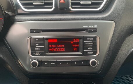 KIA Rio III рестайлинг, 2015 год, 798 000 рублей, 25 фотография