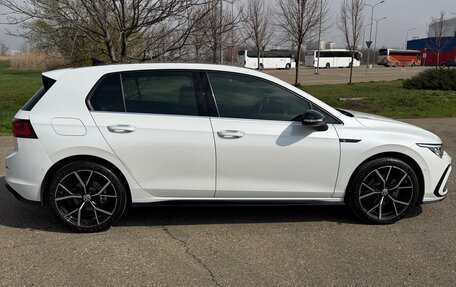 Volkswagen Golf VIII, 2022 год, 2 700 000 рублей, 7 фотография