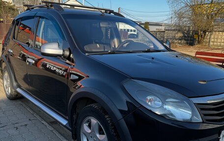 Renault Sandero I, 2013 год, 730 000 рублей, 3 фотография