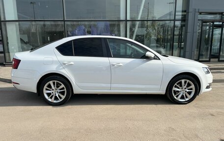 Skoda Octavia, 2017 год, 1 620 000 рублей, 6 фотография