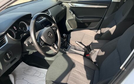 Skoda Octavia, 2017 год, 1 620 000 рублей, 9 фотография