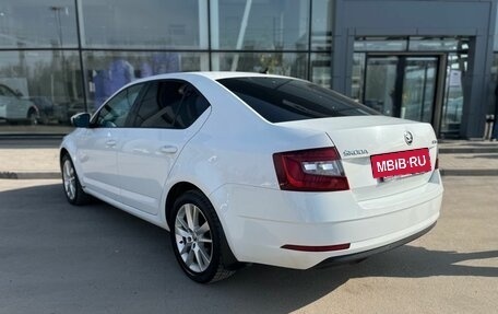 Skoda Octavia, 2017 год, 1 620 000 рублей, 4 фотография