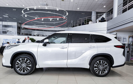 Toyota Highlander, 2026 год, 5 899 000 рублей, 10 фотография