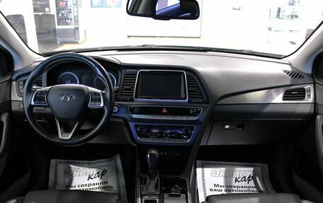 Hyundai Sonata VII, 2019 год, 1 695 000 рублей, 21 фотография